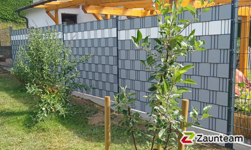 Flechtfix Vario Sichtschutz RAL Standardfarben wurde in Sigmaringendorf von Zaunteam Obere Donau-Bodensee, Sauldorf-Krumbach im Jahr 2025 erstellt.