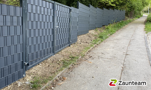 Flechtfix Vario Sichtschutz RAL Standardfarben wurde in Biberach von Zaunteam Oberschwaben, Obermarchtal im Jahr 2022 erstellt.