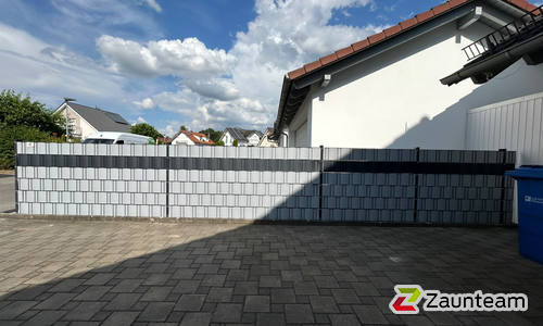 Flechtfix Vario Sichtschutz RAL Standardfarben wurde in Riedlingen von Zaunteam Oberschwaben, Obermarchtal im Jahr 2026 erstellt.