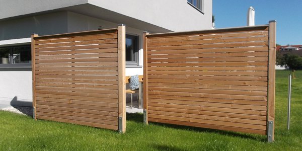 Holzsichtschutz- Zäune und Tore