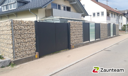 Gabionen Kombination wurde in Bösingen von Zaunteam Lkr. Rottweil, Dietingen-Rotenzimmern im Jahr 2022 erstellt.