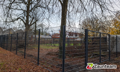 Doppelstabmattentor 2-flüglig wurde in Delmenhorst von Zaunteam Friesische-Wehde, Zetel im Jahr 2024 erstellt.