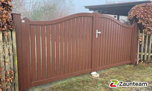 Aluminium Tor 2-flüglig wurde in Börslingen von Zaunteam Ulm, Lonsee im Jahr 2025 erstellt.