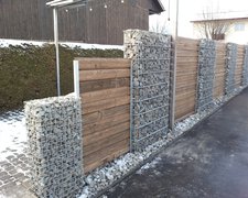 Gabionen Kombination wurde in Thun von Zaunteam Kiesen, Kiesen im Jahr 2017 erstellt.