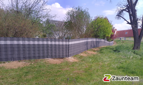 Flechtfix Vario Sichtschutz RAL Standardfarben wurde in Ilz von Zaunteam Oststeiermark, Grafendorf bei Hartberg im Jahr 2026 erstellt.