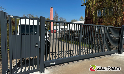 Schiebetor Aluminium wurde in Geislingen  von Zaunteam Ulm, Lonsee im Jahr 2025 erstellt.