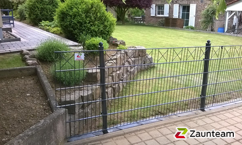 Decorzaun diverse wurde in Springe OT Altenhagen von Zaunteam Weser-Leine, Salzhemmendorf im Jahr 2015 erstellt.