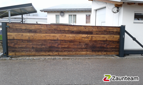 Schiebetor Aluminium wurde in Seefeld von Zaunteam Ammersee, Hofstetten im Jahr 2019 erstellt.