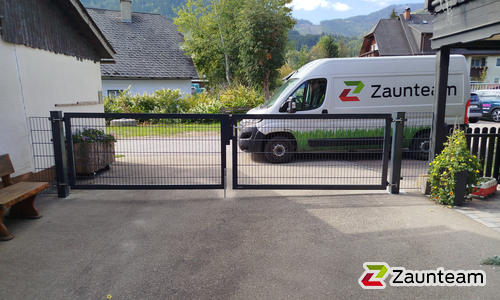 Doppelstabmattentor 2-flüglig wurde in Tragöß  von Zaunteam Obersteiermark-Ost, Kapfenberg im Jahr 2026 erstellt.