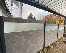 Aluminium Sichtschutz wurde in Niederglatt von Zaunteam Neftenbach, Neftenbach im Jahr 2019 erstellt.