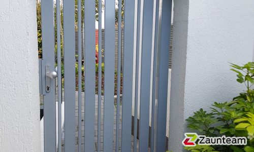 Aluminium Tor 1-flüglig wurde in Wesel von Zaunteam Hohe Mark, Hamminkeln im Jahr 2023 erstellt.