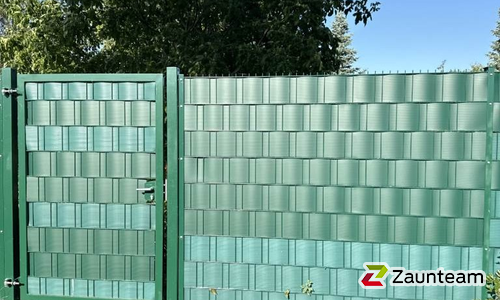 Flechtfix Vario Sichtschutz RAL Standardfarben wurde in Schackenthal von Zaunteam Halle, Halle im Jahr 2026 erstellt.