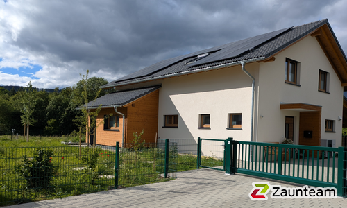 Schiebetor Aluminium wurde in Lauchringen von Zaunteam Granacher, Lauchringen im Jahr 2026 erstellt.