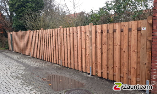 Holz Sichtschutz Lugano wurde in Lüchow von Zaunteam Südheide-Altmark, Hankensbüttel im Jahr 2023 erstellt.