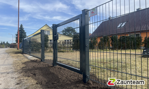 Doppelstabmattentor 1-flüglig wurde in Leopoldshagen von Zaunteam Pasewalk, Pasewalk im Jahr 2026 erstellt.