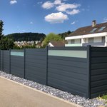 Aluminium Sichtschutz diverse wurde in Weisslingen von Zaunteam Neftenbach, Neftenbach im Jahr 2018 erstellt.
