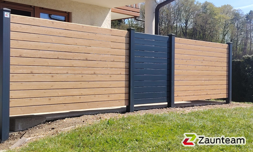 Alu Varioprofil Rhombus 80, Aluminiumpfosten vierkant 85 x 85 mm einbetoniert wurde in Krauchenwies von Zaunteam Obere Donau-Bodensee, Sauldorf-Krumbach im Jahr 2026 erstellt.