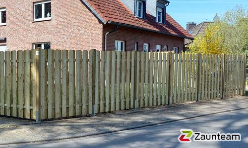 Holz Sichtschutz wurde in Hamminkeln von Zaunteam Hohe Mark, Hamminkeln im Jahr 2025 erstellt.