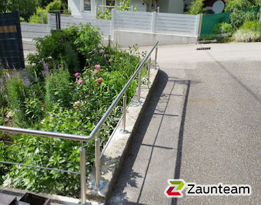 Edelstahl Geländer  wurde in Vöcklabruck von Zaunteam Haunschmid, Ardagger im Jahr 2024 erstellt.