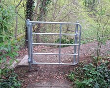 Weidetor ausziehbar wurde in Meisterschwanden von Zaunteam Aargau, Egliswil im Jahr 2026 erstellt.