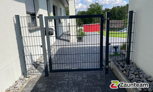 Doppelstabmattentor 1-flüglig wurde in Obernkirchen von Zaunteam Schaumburger Land, Stadthagen im Jahr 2023 erstellt.