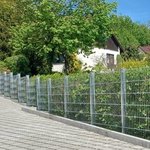 Doppelstabmatten schwer verzinkt mit Pfosten 40x60 verzinkt mit Abdeckleisten mit Fussplatte, Zaunteam Obere Donau-Bodensee, Sauldorf-Krumbach, 72488 Sigmaringen Doppelstabmatten schwer verzinkt mit Pfosten 40x60 verzinkt mit Abdeckleisten mit Fussplatte wurde in Sigmaringen von Zaunteam Obere Donau-Bodensee, Sauldorf-Krumbach im Jahr 2025 erstellt.