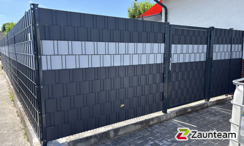 Flechtfix Vario Sichtschutz RAL Standardfarben wurde in Florstadt von Zaunteam Main-Kinzig, Langenselbold im Jahr 2025 erstellt.