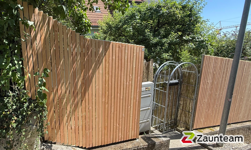 Holz Sichtschutz wurde in Giengen an der Brenz  von Zaunteam Ulm, Lonsee im Jahr 2026 erstellt.