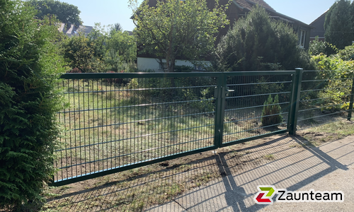 Doppelstabmattentor 2-flüglig wurde in Torgelow von Zaunteam Pasewalk, Pasewalk im Jahr 2024 erstellt.