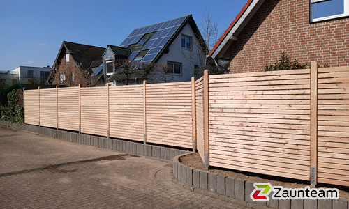 Holz Sichtschutz Rhombus wurde in Korschenbroich von Zaunteam Mönchengladbach, Mönchengladbach im Jahr 2025 erstellt.