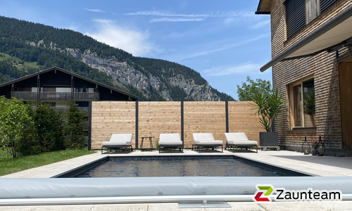 Holz Sichtschutz Rhombus wurde in Mellau von Zaunteam Vorarlberg, Dornbirn im Jahr 2026 erstellt.