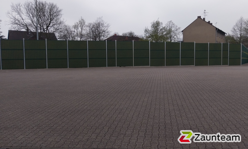 Schallschutzzaun Noistop Steel wurde in Herne von Zaunteam Essen, Essen im Jahr 2018 erstellt.