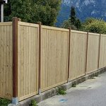 Holz Sichtschutz wurde in Ebbs von Zaunteam Tirol Unterland, Schwoich im Jahr 2026 erstellt.