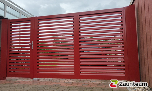 Aluminium Tor 2-flüglig wurde in Emden von Zaunteam Ostfriesland, Südbrookmerland im Jahr 2024 erstellt.