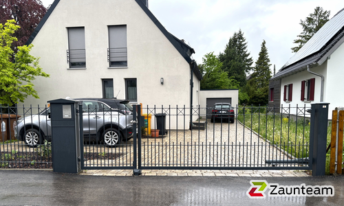 Klassikzaun Zeus wurde in Augsburg von Zaunteam Schwaben-Nord, Todtenweis im Jahr 2025 erstellt.