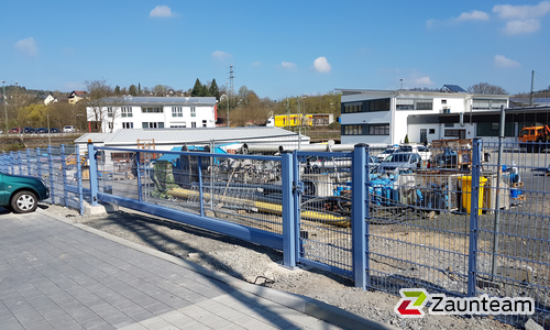 Industrieschiebetor / Industrieschiebetor wurde in Bruchertseifen von Zaunteam Südwestfalen, Wiehl im Jahr 2017 erstellt.