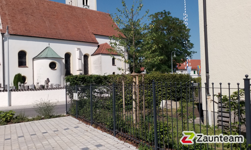 Klassikzaun Ares wurde in Türkenfeld von Zaunteam Ammersee, Hofstetten im Jahr 2023 erstellt.
