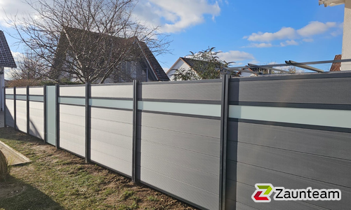 BPC Systemprofil einbetoniert wurde in Jestetten von Zaunteam Granacher, Lauchringen im Jahr 2025 erstellt.