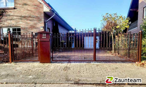 Klassikzauntor 2-flüglig wurde in Cloppenburg von Zaunteam Emsland, Rastdorf im Jahr 2022 erstellt.
