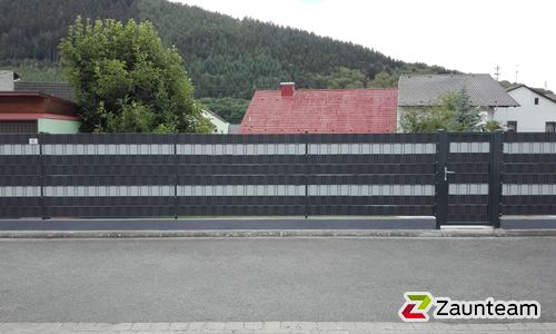 Flechtfix Professional Sichtschutz RAL Standardfarben wurde in Faulbach von Zaunteam Westfranken, Eichenbühl im Jahr 2018 erstellt.