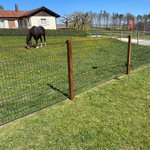 Doppelstab weitere wurde in Murist von Swissclôture Nord Vaudois, Pomy im Jahr 2024 erstellt.