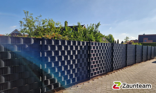 Flechtfix Vario Sichtschutz RAL Standardfarben wurde in Bockhorn von Zaunteam Friesische-Wehde, Zetel im Jahr 2026 erstellt.