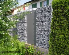 Gabionen Kombination wurde in Eschenbach SG von Zaunteam Linth, Uznach im Jahr 2010 erstellt.