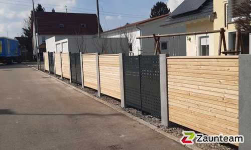 Holz Sichtschutz Augsburg wurde in Winterlingen von Zaunteam Zollernalb, Burladingen-Ringingen im Jahr 2019 erstellt.