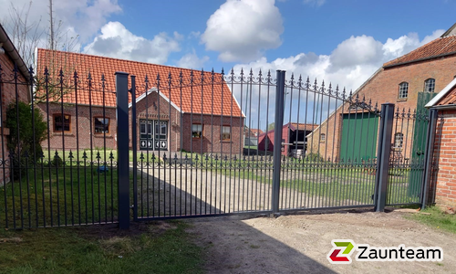 Klassikzauntor 2-flüglig wurde in Südbrookmerland von Zaunteam Ostfriesland, Südbrookmerland im Jahr 2024 erstellt.