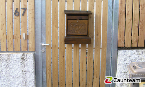 Holztor / Metall-Holztor wurde in Wien von Zaunteam Wienerwald, Unter-Oberndorf im Jahr 2025 erstellt.