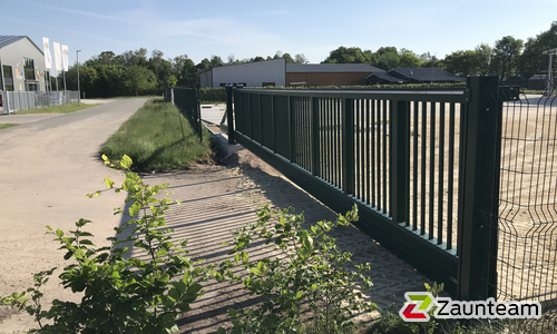 Schiebetor Aluminium wurde in Rastdorf von Zaunteam Emsland, Rastdorf im Jahr 2019 erstellt.