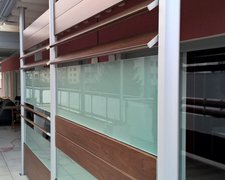 Aluminium Sichtschutz wurde in Glis von Zaunteam Wallis, Niedergesteln im Jahr 2016 erstellt.