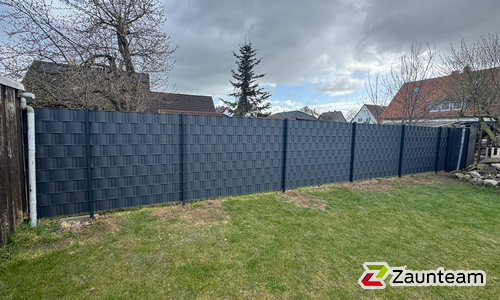 Flechtfix Vario Sichtschutz RAL Standardfarben wurde in Stadthagen von Zaunteam Schaumburger Land, Stadthagen im Jahr 2026 erstellt.