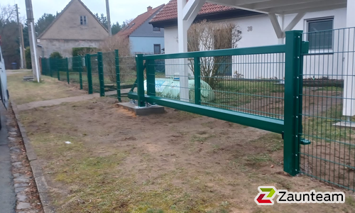 Schiebetor Aluminium wurde in Coswig von Zaunteam Fläming, Coswig im Jahr 2023 erstellt.